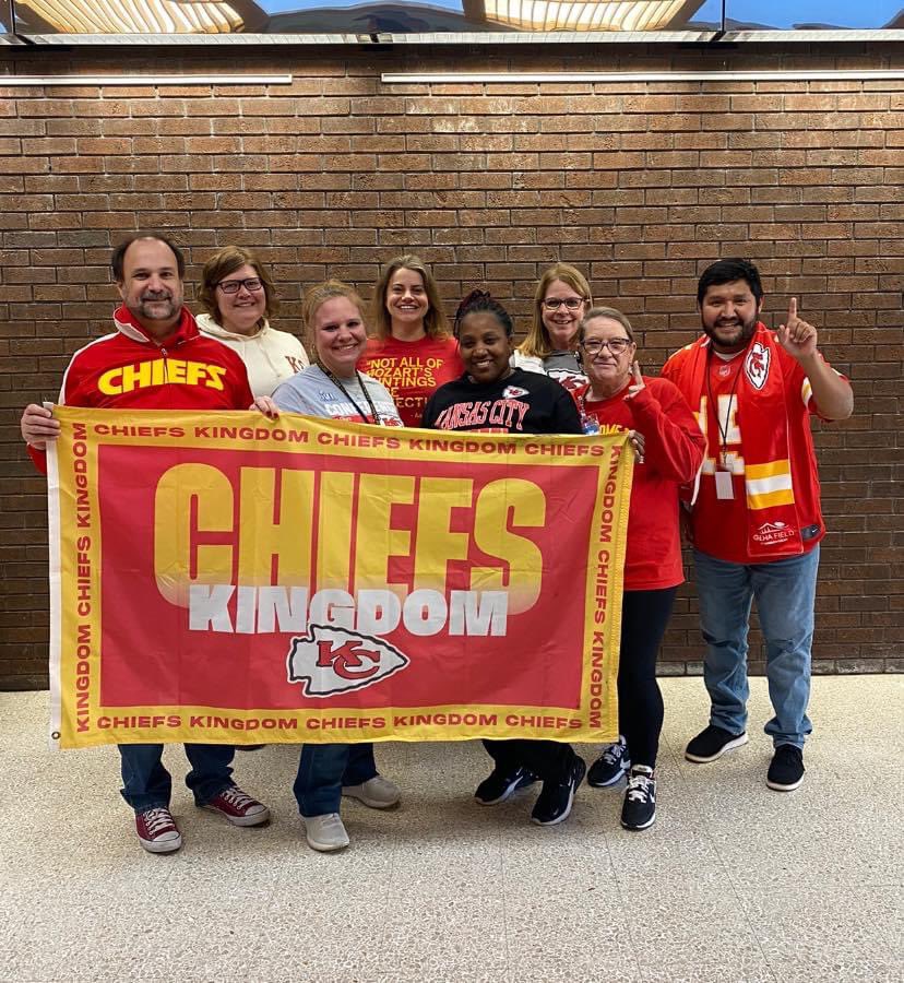 CityofMissionKS's tweet photo. Happy @SuperBowl weekend! We’re ready to cheer on our @Chiefs and started with some pre-game tailgating yesterday! #redfriday #gochiefs #missionks https://t.co/zmZX9U8Euj