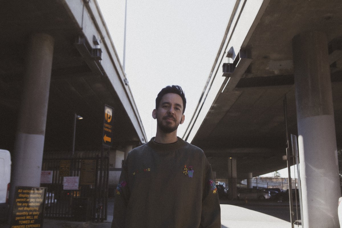 Happy birthday, Mike Shinoda! Keep doing what you love and I will always be here to support you. 