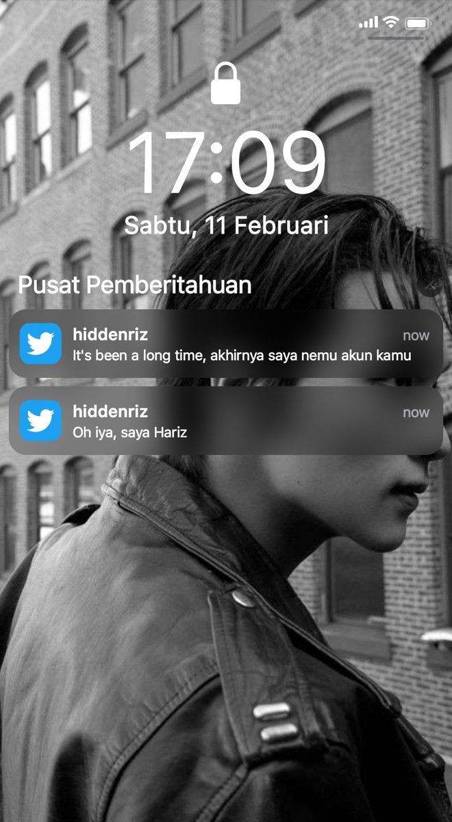 lullabysfly's tweet photo. boys at school never 
look at me, but Hariz did!

— haechan, few tweets https://t.co/cRQMD8Psrr