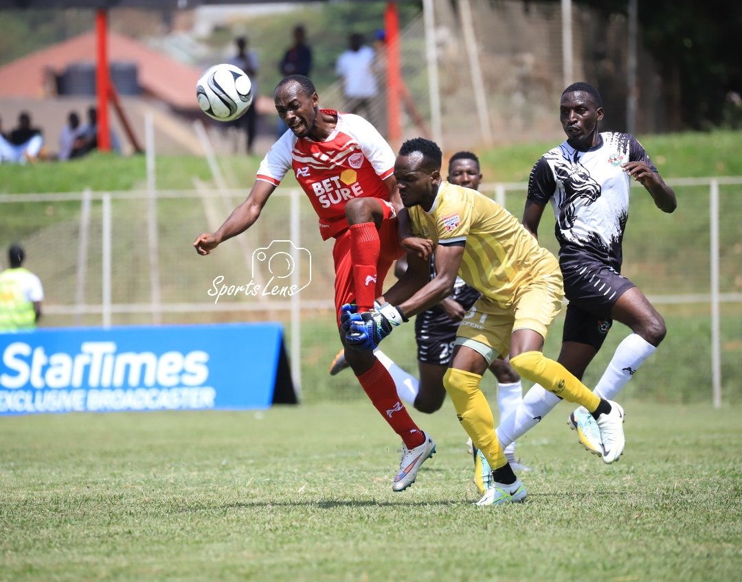 OdokonyeroJimm4's tweet photo. @UPL | 𝐌𝐚𝐭𝐜𝐡𝐝𝐚𝐲𝐒𝐢𝐱𝐭𝐞𝐞𝐧 | 𝐟𝐮𝐥𝐥-𝐭𝐢𝐦𝐞 𝐫𝐞𝐬𝐮𝐥𝐭𝐬 

Express FC 1-1 @UPDFfc
@GaddafiFC 1-1 @SCVillaJogoo
@OnduparakaFC1 0-2 @URAFC_Official

Brace for 𝐉𝐨𝐬𝐞𝐩𝐡 𝐒𝐒𝐄𝐌𝐔𝐉𝐉𝐔 on hs debut for the Tax Collectors.

#StrTmsUPL | #EXPUPD | #ONDURA | #GADSCV https://t.co/2PV2MgPpyI
