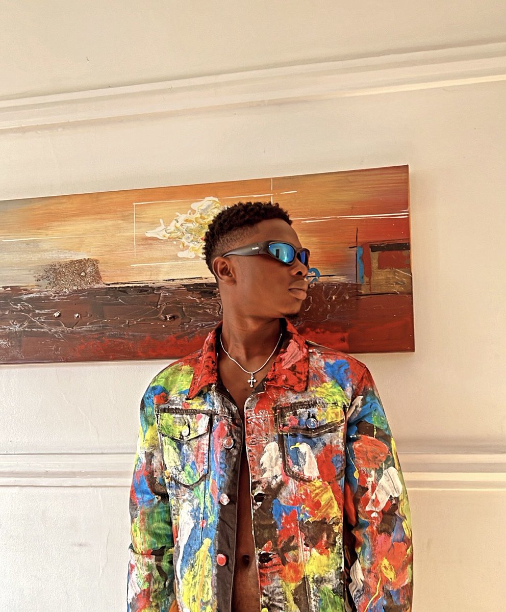 JacketsbyNimi's tweet photo. A champion Piece: Our Custom Impasto Jacket. #JacketsByNimi https://t.co/4Jc24e6LOT