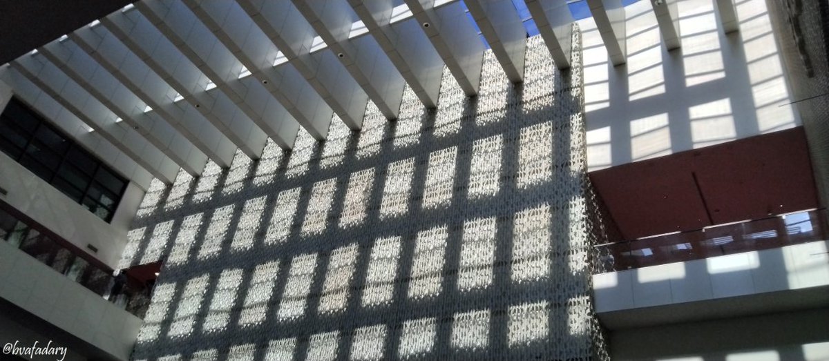 bvafadary's tweet photo. #shadows  #photo #photography #art #architecture #design #Tehran #iran #mobile_center https://t.co/vzEVvGMaXU