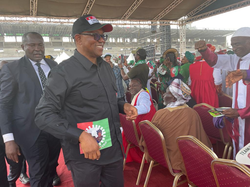 PeterObi's tweet image. I've just arrived at the Global Village of TBS. What a crowd! What a reception! Gbosa for the Obidients! -PO