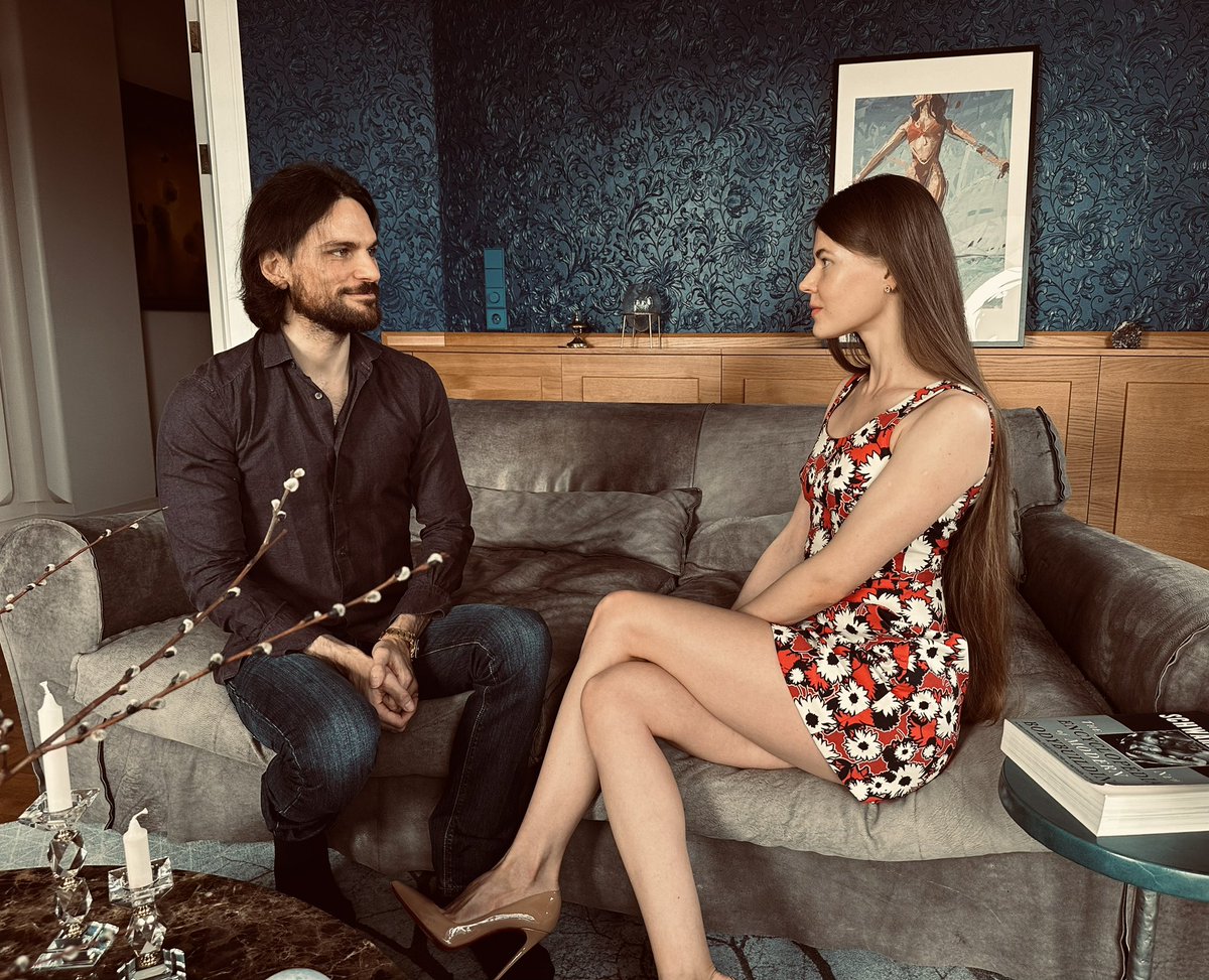 We have a couple of big anniversaries coming up:
1Super Seducer 1, Five Year Anniversary on March 6th.  
28 Years since I met my wife on Feb 14th.  
So we decided to do a casual re-enactment of our date from SS1.