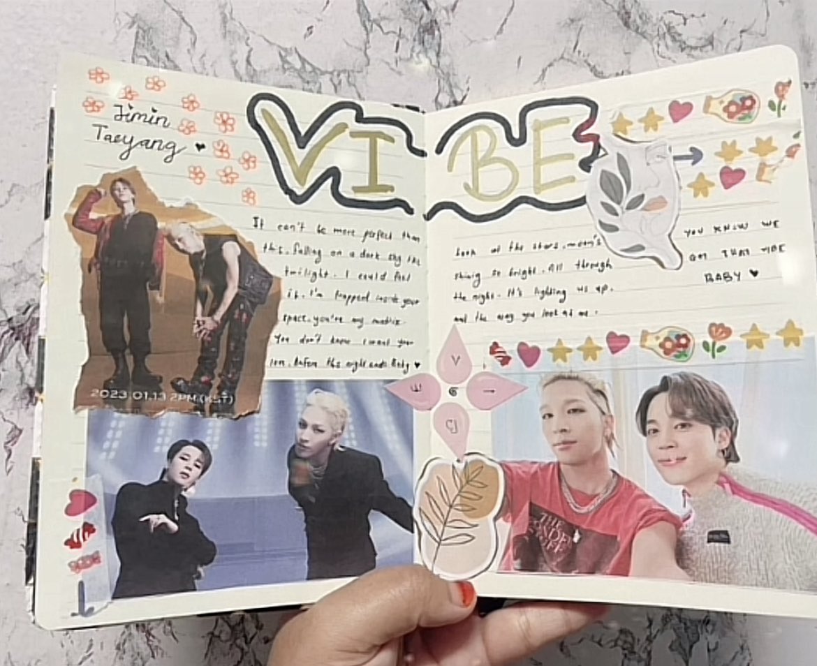 anyss_lixie's tweet photo. My journal , sorry iโm still learning so its look so bad ๐ฅน๐ฅน #bts #btsarmy #btsjournal @bts_bighit @BTS_twt https://t.co/laIuaKmS6U