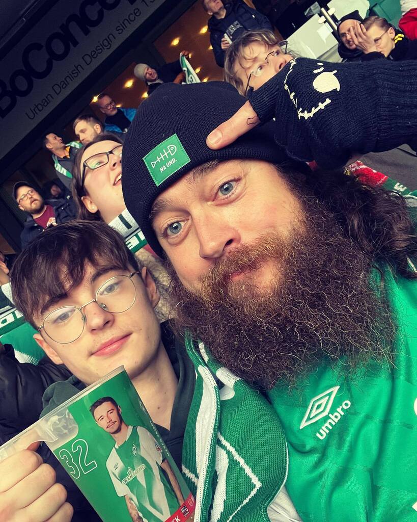 stendric_cc's tweet photo. Na und? 💚🤍🥰

#svw #werderbremen #svwerderbremen #svwbvb https://t.co/fnvfFqEGMb
