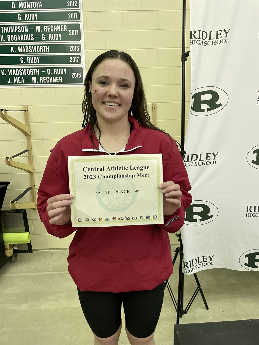 fordswimdive's tweet photo. In the Girls 50 Free, Erin Kelly and Sarah Krissinger both posted lifetime bests in the Splash and Dash!  Erin finshed 7th with a 25.29, and Sarah finish 4th with a 24.31, both earning D1 Consideration Times!  @HPrideAthletics https://t.co/IcuWKx0URG