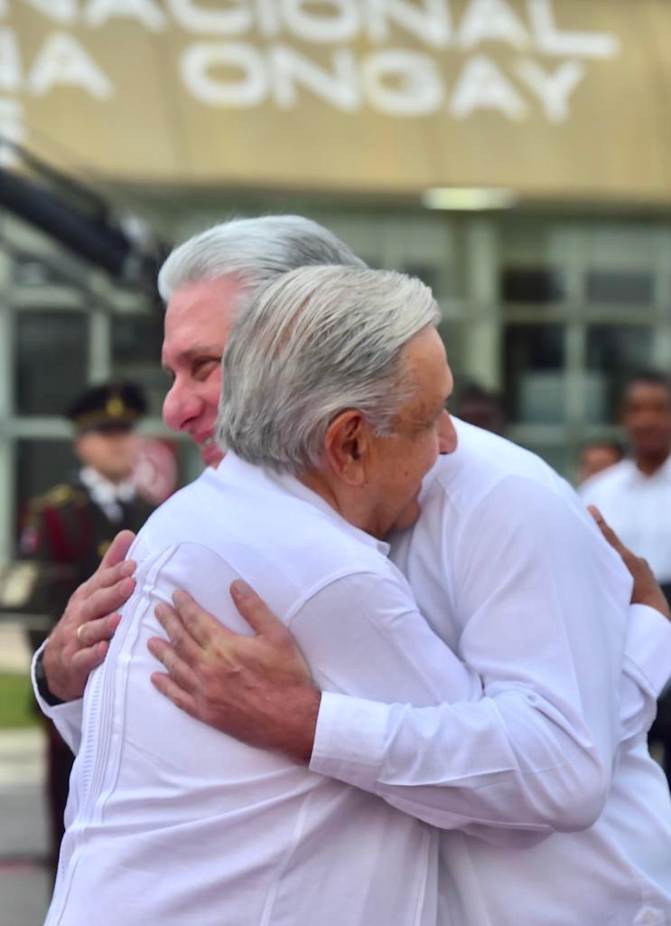 #BienvenidoDiazCanel 🇨🇺🤝🏻🇲🇽