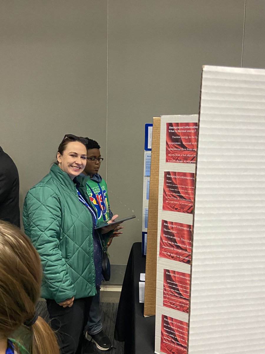 GatewaySciHigh's tweet photo. Judging in progress… loading :) https://t.co/DkPXcLI7Wy