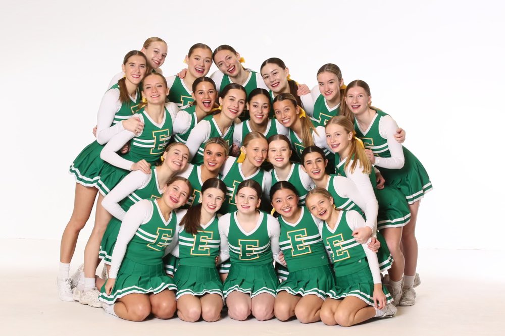 edinahornets's tweet photo. Updates from Comp Cheer Nationals. Day 1 was a great day for our teams. 
JV has moved on to Small Semifinals
Varsity has moved on the Medium Semifinals
Varsity Game Day got a straight bid to finals on Sunday evening. #Hornets! https://t.co/2ZertypbLP