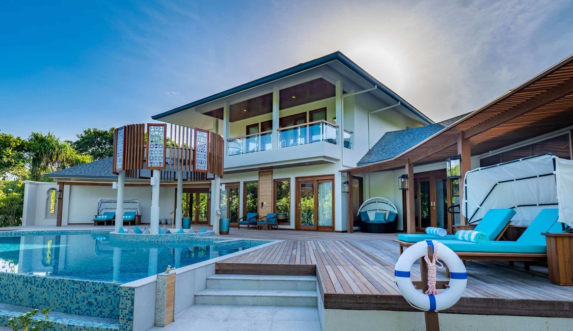 atollaura's tweet photo. HONEYMOON OFFER at Hideaway Beach Resort &amp; Spa

#maldives #luxuryresorts #honeymoonoffers #hideawaybeachresort #zeldivaluxury #honeymoon #luxurytravel

https://t.co/SkfW7NgXH2 https://t.co/ayPvXFQtKN