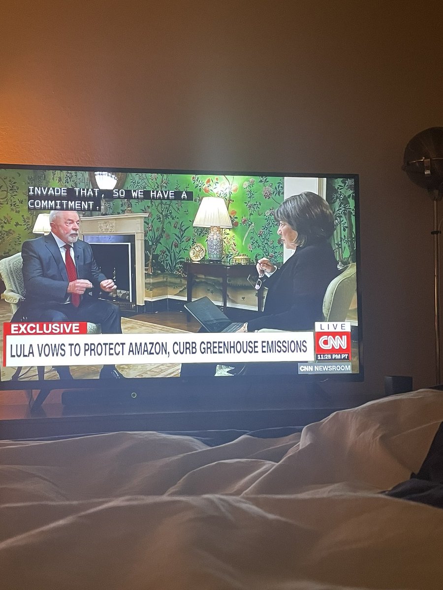 NebiojC's tweet photo. Que orgulho ver meu presidente @LulaOficial em rede nacional nos EUA, sendo claro, sério, descente… O Brasil voltou ao cenário geopolítico mundial! Fiz o L pra isso! https://t.co/wUiATFuIkM
