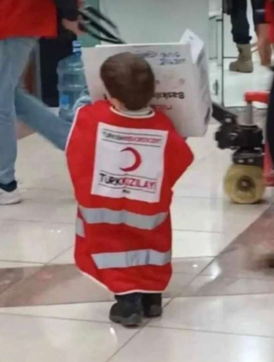 Aloske Gang (@ayiogluayi0) on Twitter photo 