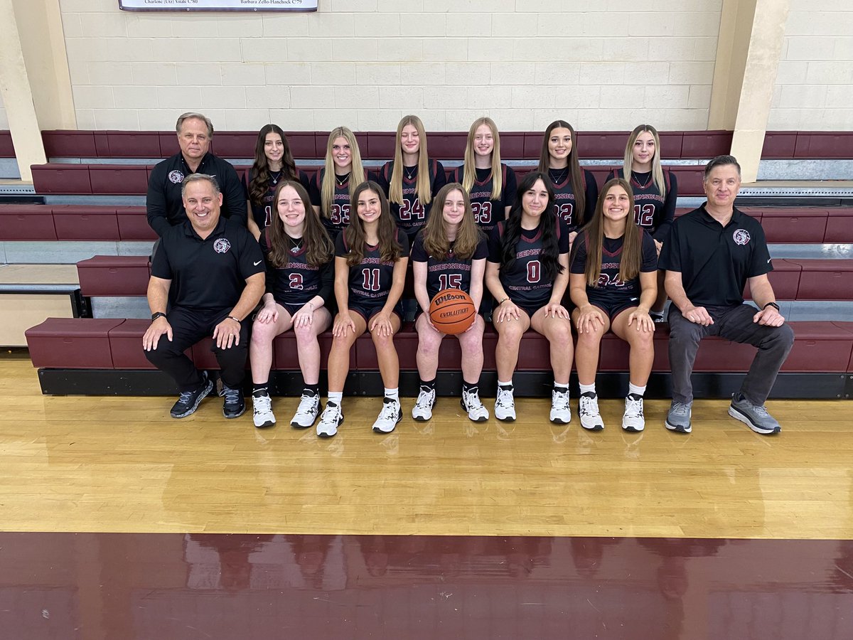 GCC_GBB's tweet photo. 18-4 section co-champs. So proud. Small but Mighty. ! Y not us ?#gccgirlshoops https://t.co/XDu0aukMuI