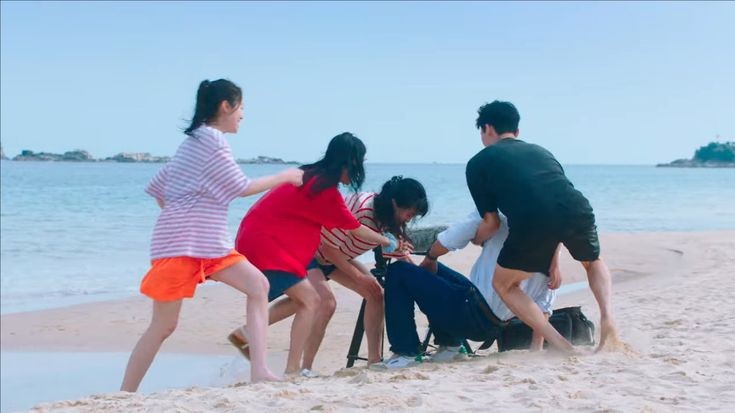 namridiary's tweet photo. happy first anniversary to our forever youth! the drama that is embedded in our hearts and will never be forgotten. we miss you so much, taeyang squad🥹🫶🤍

#TwentyFiveTwentyOne https://t.co/vjlgYmX9jF