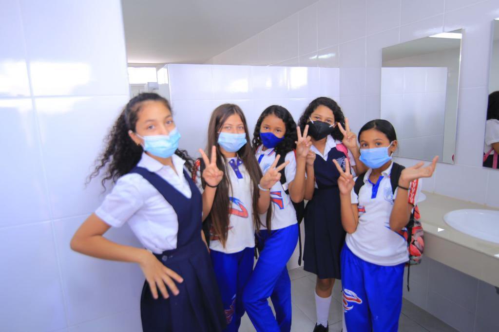 Mello Castro tweet media