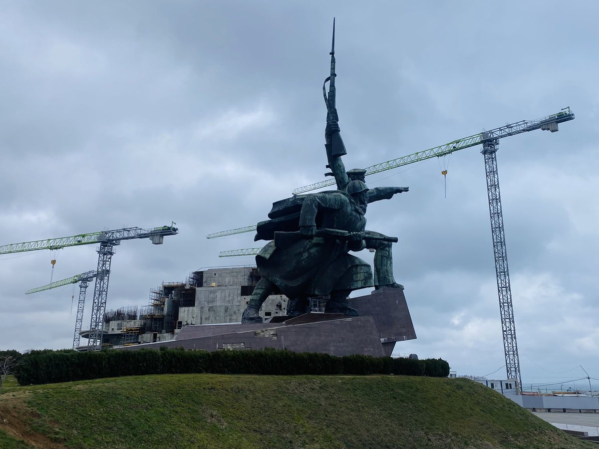 Jérôme Garro on Twitter "Nous avons pu tourner en Crimée sur la russification à l’œuvre. Moscou