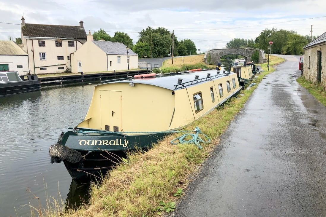 aTravelCompanio's tweet image. Why canal cruising through rural Ireland is a journey through time as much as space – and there’s no such thing as too slow
bit.ly/3K8GX46
#slowtravel #SaturdayVibes