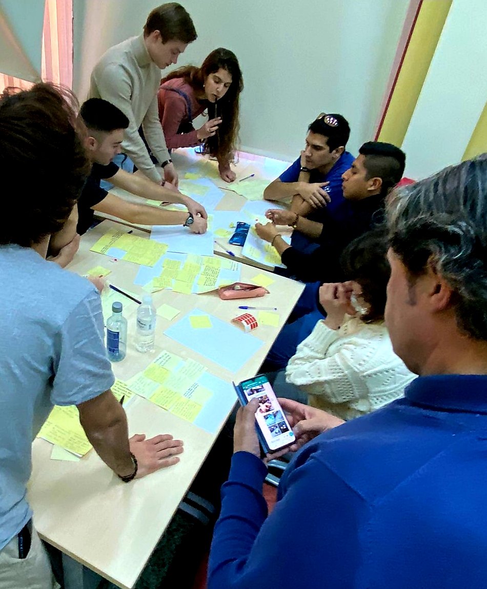 Kike Riesgo tweet media