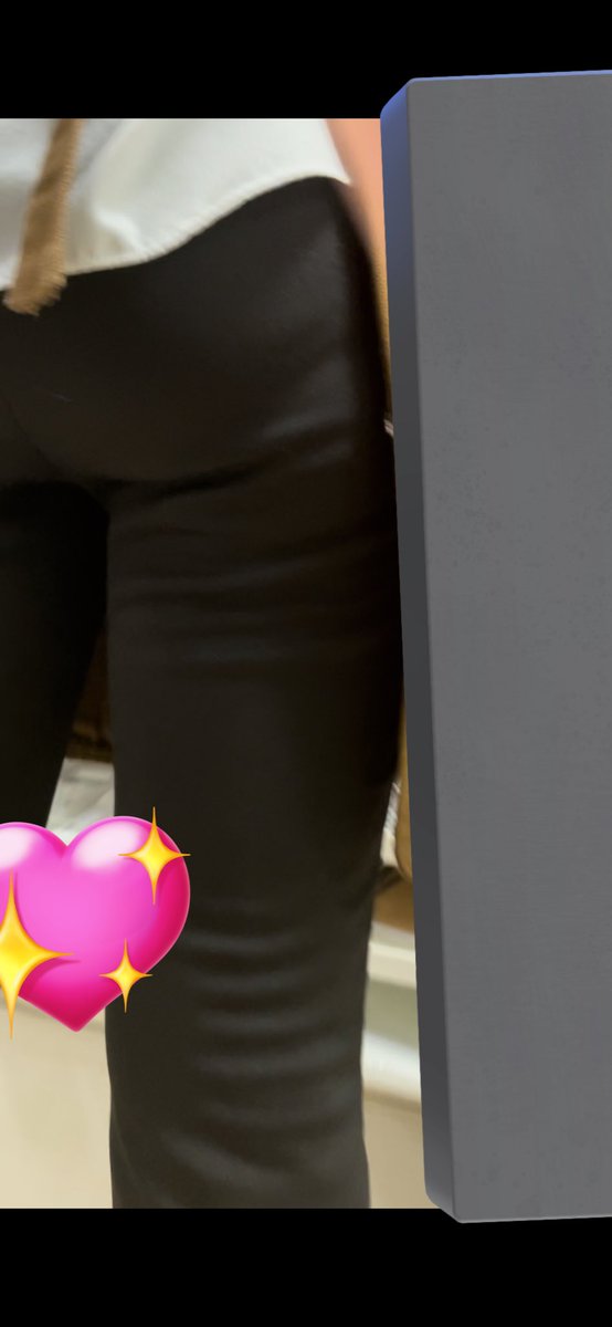 TlCh2t's tweet photo. ピタパ ン好きですねぇ
一枚目よく見たら線が見えます
よく見たら線が見えるシリーズいくつかあります。

いいね多ければもう一枚出そうかな！ https://t.co/0oZwBDonWM