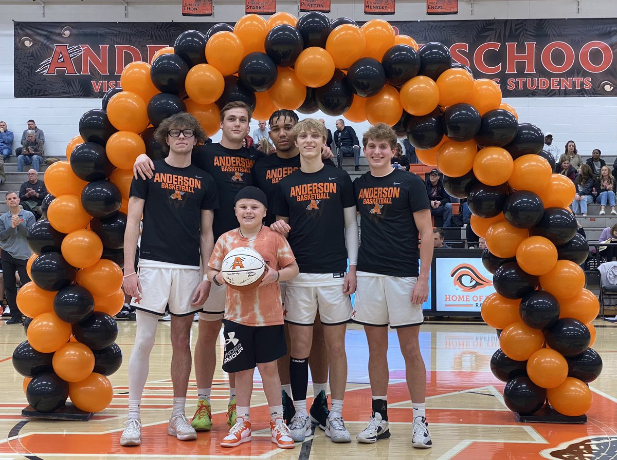 AHSRaptorsAD's tweet photo. A SPECIAL NIGHT!!!
On SENIOR night our @AHS_BoysHoops Seniors wanted to HONOR a FAMILY that has been very SPECIAL to them in their career at @AndersonRaptors 
Here is our main man
JASPER “J-BIRD” CELENZA receiving a signed ball THANKING him &amp; his FAMILY!!! #AHSandCELENZAareFAMILY https://t.co/zTnChdf2HA