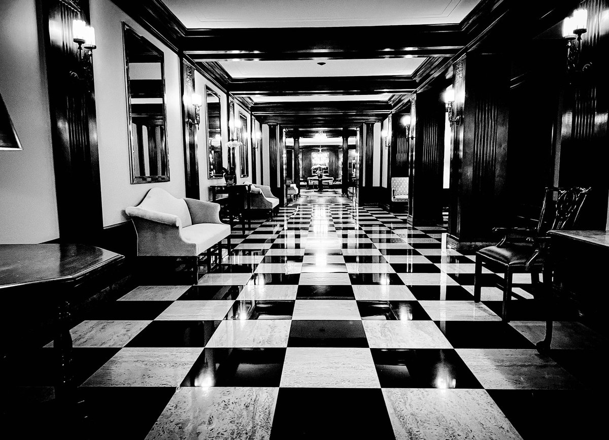 thorstenroth212's tweet photo. #740parkavenue #parkavenue 
#reception at #GermanGeneralConsul #DavidGill @GermanyNY  @campusowlnyc 
#NYstateofmind 📸🎥 @thorstenroth212 @studios594 #NYC https://t.co/91DHtW5dGG
