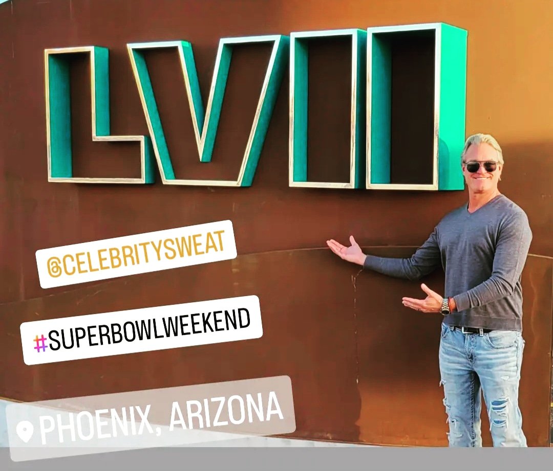 #superbowlweekend 
🏈#Phoenix is insane!  
Super-hyped to be Play-by-Play for Saturday's @CelebritySweat1 'Flag Football Challenge!'
@Tmac_213 vs. @RGIII