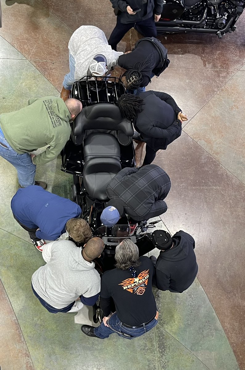 Republic Harley-Davidson tweet media