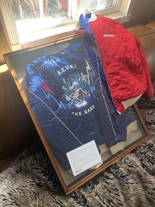 minlintianzhi1's tweet photo. One to wear, one to display 😍
@AzukiOfficial #twintigerjacket https://t.co/VeJ29EzwHL