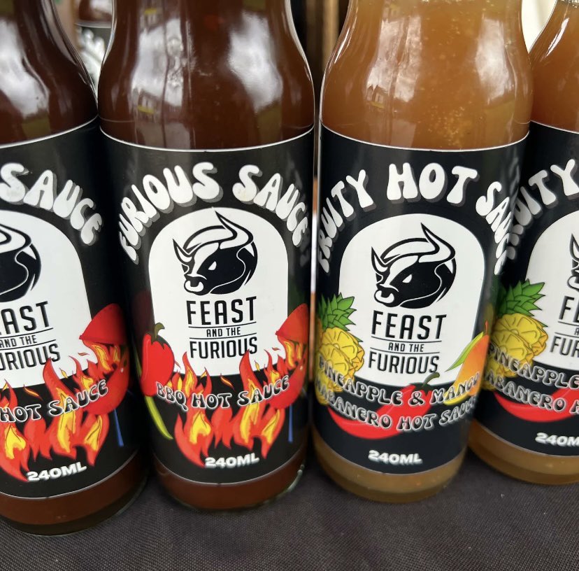 TCFM_1's tweet photo. Great to see the guys from @FeastAndFurious today at the West Bridgford Farmers Market, very busy..! And good to bump into Martin from Wollaton Honey 🍯 https://t.co/OvWcdy62aQ