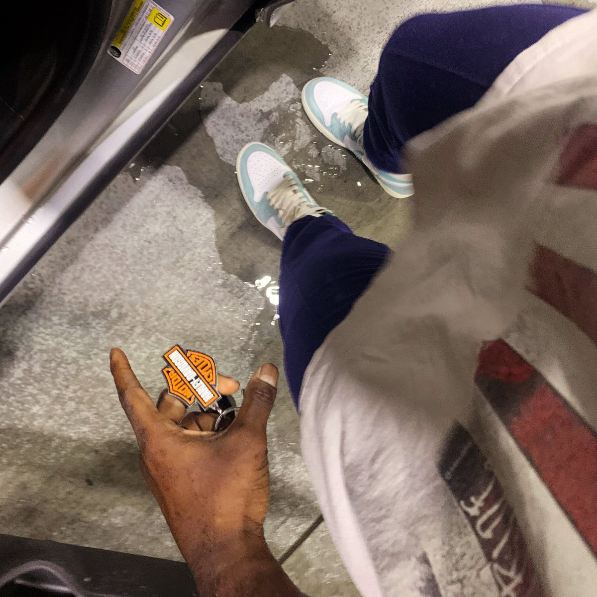 doitforraj's tweet photo. @thesolesupplier turbo green https://t.co/d7Oepiyy39