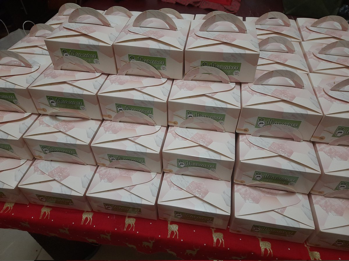MariNicolei's tweet photo. So finally done packing! Yey to me!

80 pcs of pastries for giveaways
13 small boxes for the winners
2 med boxes for the CSE Team

The rest of the boxes are orders/for selling (thank you so much 🥰) and gifts for special moos. 

Uy mahiyain ako. Di ko alam panu mamimigay. https://t.co/EvYvhoh9QI