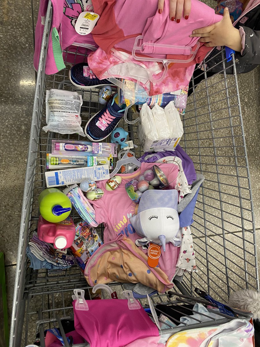 JASteingraber's tweet photo. Thank you @CaretoLearn and @Walmart for making #shopwithahero possible. @officialSPS teachers and students shopped for health and hygiene items. Such a great morning!!! #championshipyear #Spsstory https://t.co/pzclhY0LlJ