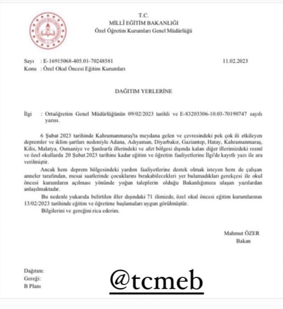 Okul öncesi kurumların açılması çok önemli. Gerekçesi “ailelerin çocuklarını bırakacak yerleri yok” değil de, “çocukların okula,akranlarına,öğretmenlerine duygusal olarak ihtiyaçları var” olmalı elbette.