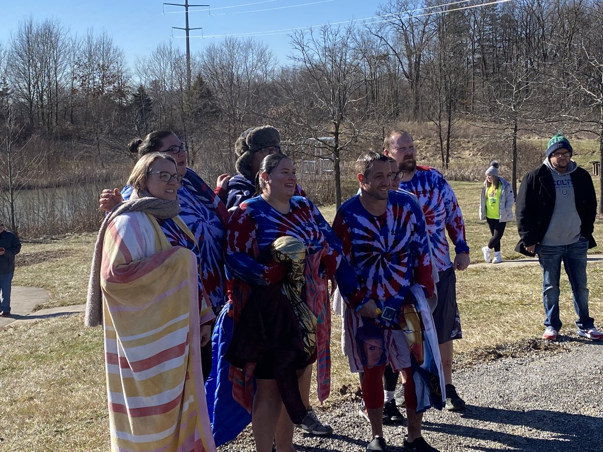 Donna Hazelett tweet media