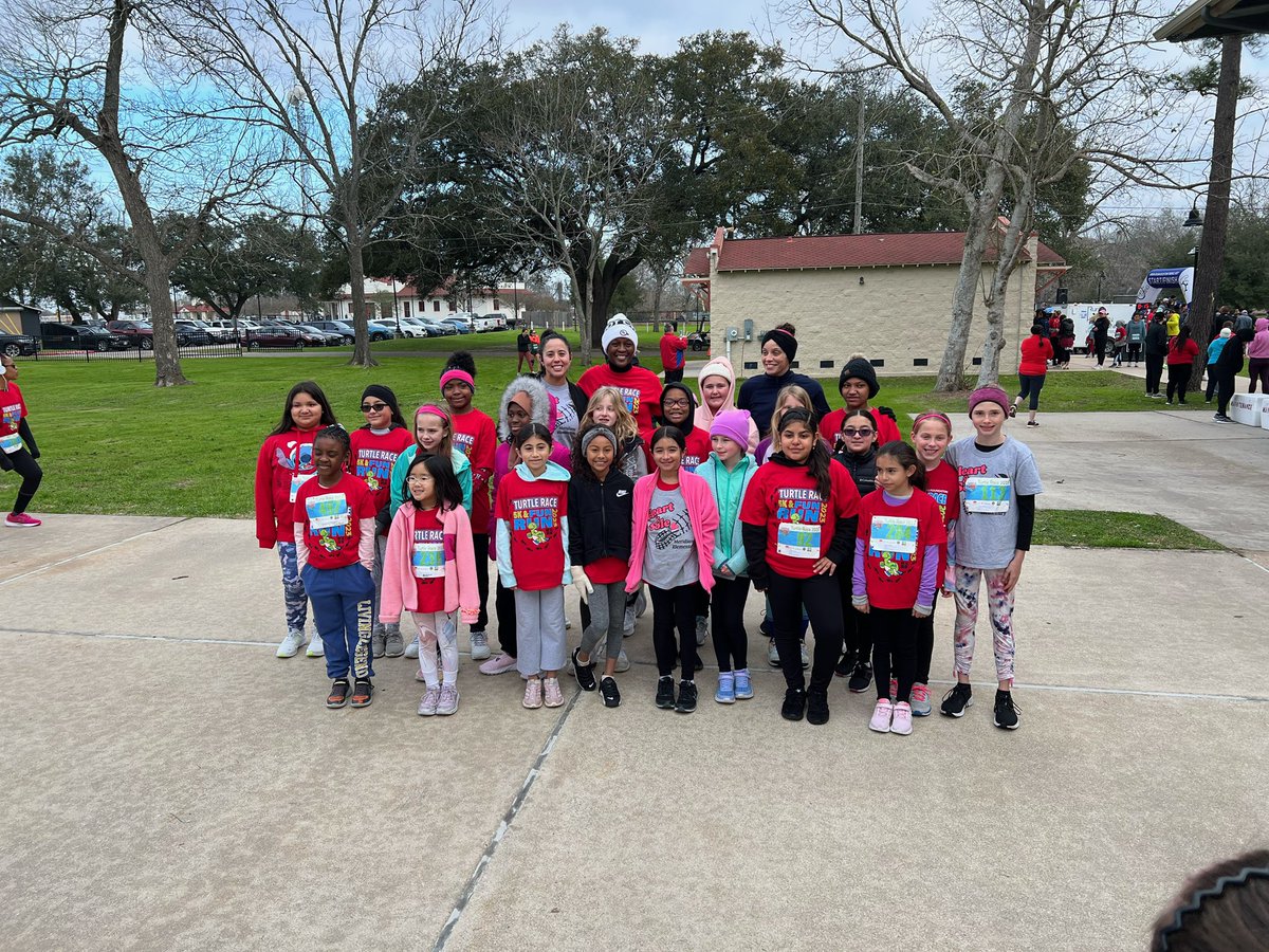 So proud of our Heart and Sole Group for running in the Turtle Race!@AlvinISD