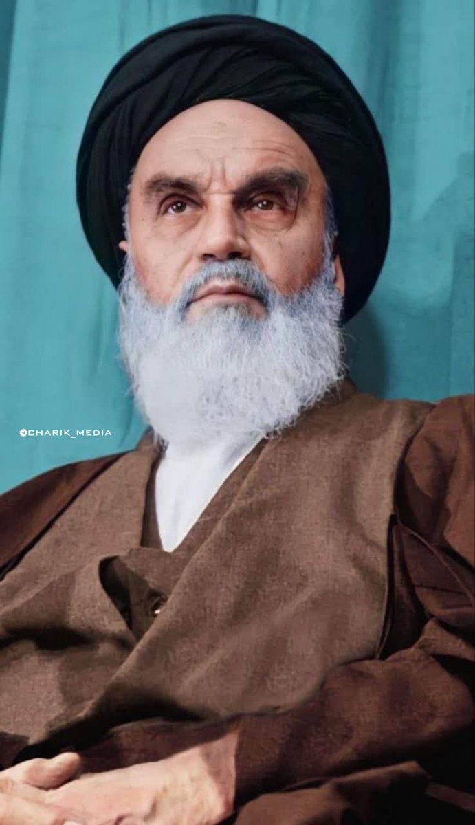 zeinab_sadat82's tweet photo. انقلابت انفجار نور بود درود بر تو ای پیر خمین❤️🇮🇷
#Iranvice
#تهران_ما https://t.co/PZMefj2nub