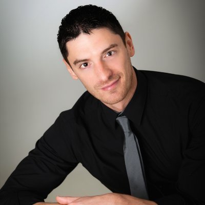 I_amMukhtar's tweet image. Mark Collett- the Nazi who organised the riot at Merseyside last night, demanded sex from a 14 and 15 year old girls at a BNP Conference and his mate covered it up.