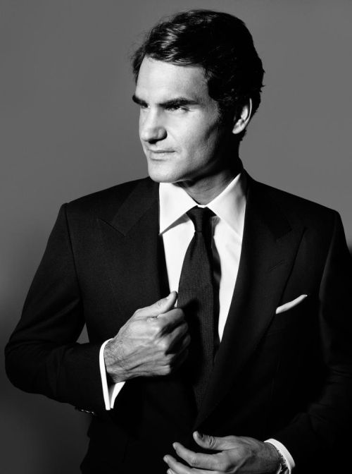 Según la ciencia, las personas más inteligentes hablan menos.

Ahora te explico 8 formas para sacar ventaja de los demás siendo introvertido: