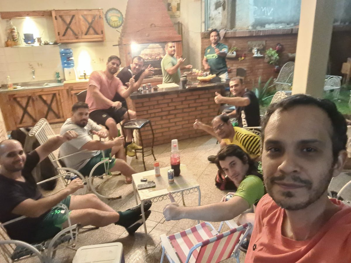 2000Vhermandad's tweet photo. Se viene una nueva temporada del mejor @exacasjoficial y nos estamos preparando con todo 💪
#2000V
#LaHermandad https://t.co/8AB9rk31w7