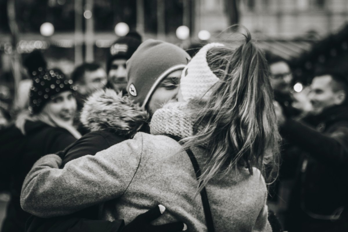 studioGRACIOUS's tweet photo. Final #travel of 2022 was a return to #Vienna - a city I adore - for more #ChristmasMarkets 🎅 and #Holiday cheer 🍷 #favefour #photography #graciouspix #flashmob #waltz #StreetPhotography #SonyAlpha #Austria 🇦🇹 https://t.co/OttoGhKmmv