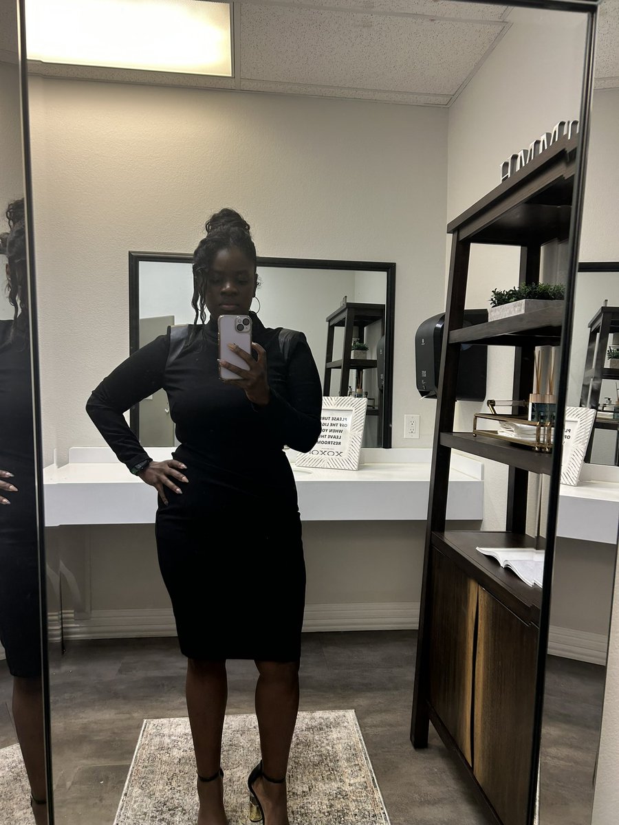 MsSCMiller1's tweet image. 🫣