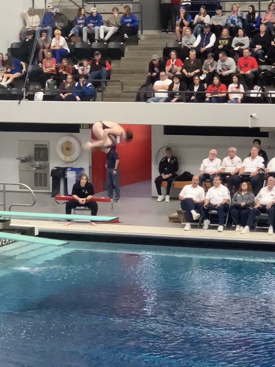 WeBoAthletics's tweet photo. Diving State Finals @IHSAA1 
Leelah Fettig advances to the State Diving Final Round and is currently 7th overall. The Finals will consist of 3 more dives and should occur around 2 PM. https://t.co/7rSw4VjfZC