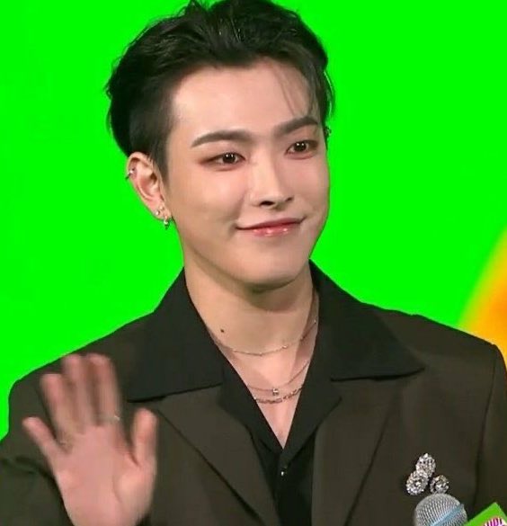 and the most handsome award goes to..
#ateez #에이티즈 #hongjoong #홍중
