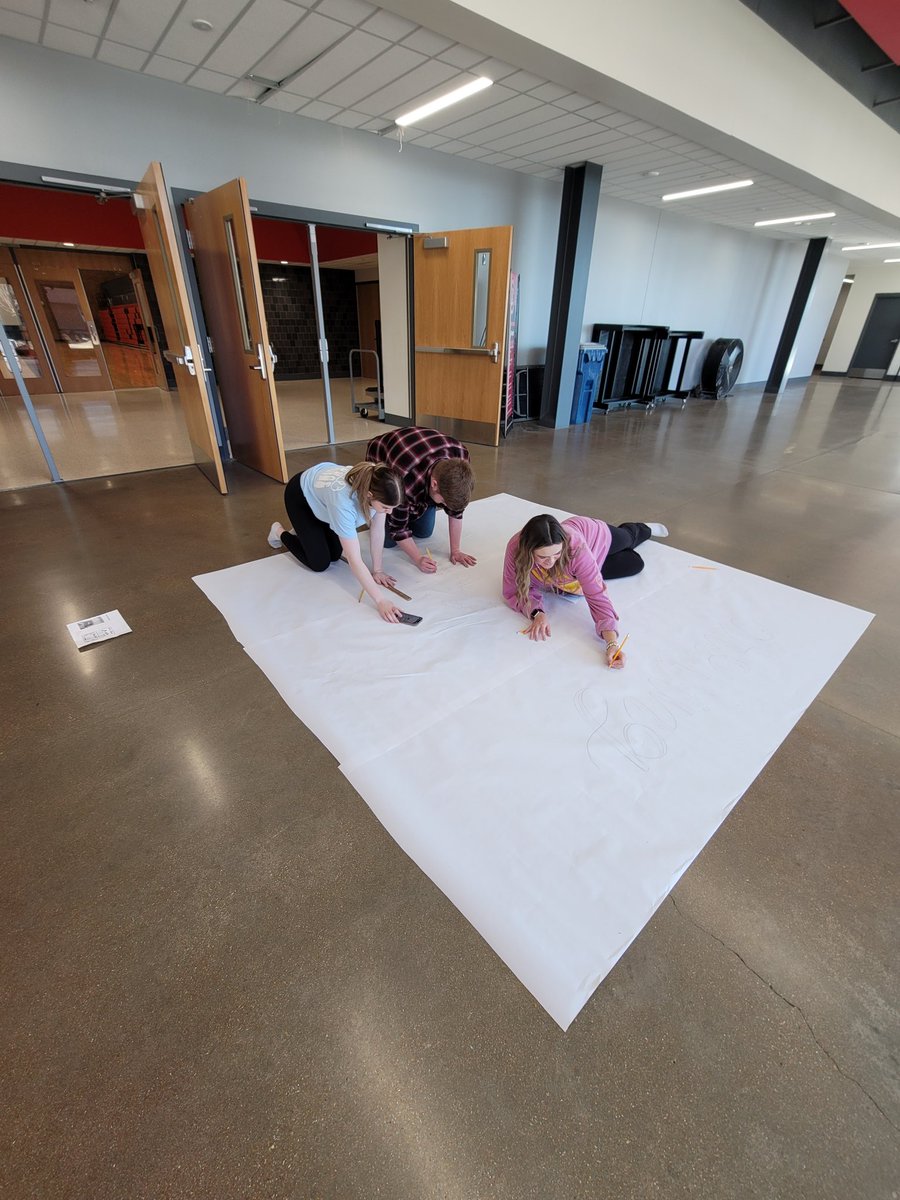 JeffCityStuco's tweet photo. We cant wait to see all of @MASCstuco in a few weeks. Today, we are hosting a work day woth the help of @LebanoStuCo, mexico stuco, and lewis and clarkiddle school. Thanks for your help and see ya soon! https://t.co/jLlt2QHffR
