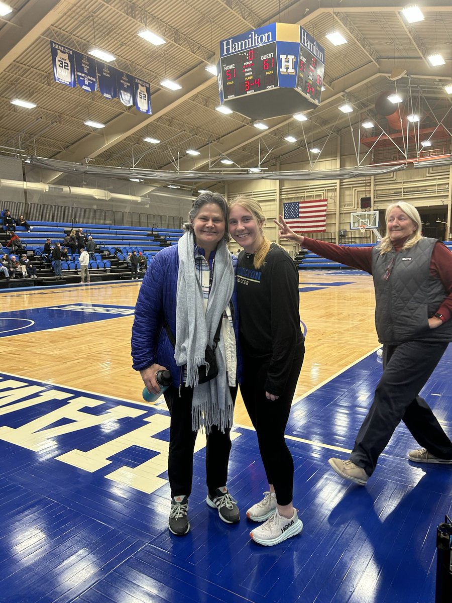 EllieSklar's tweet photo. Had an awesome time at my mom’s alma mater this weekend!!! Got to catch a couple of @HamCollWBBall games &amp; take a tour of some of the gorgeous athletic facilities. Thank you Coach Colette @HamCollWSoccer for the hospitality 😊 https://t.co/wp3yesnQO9
