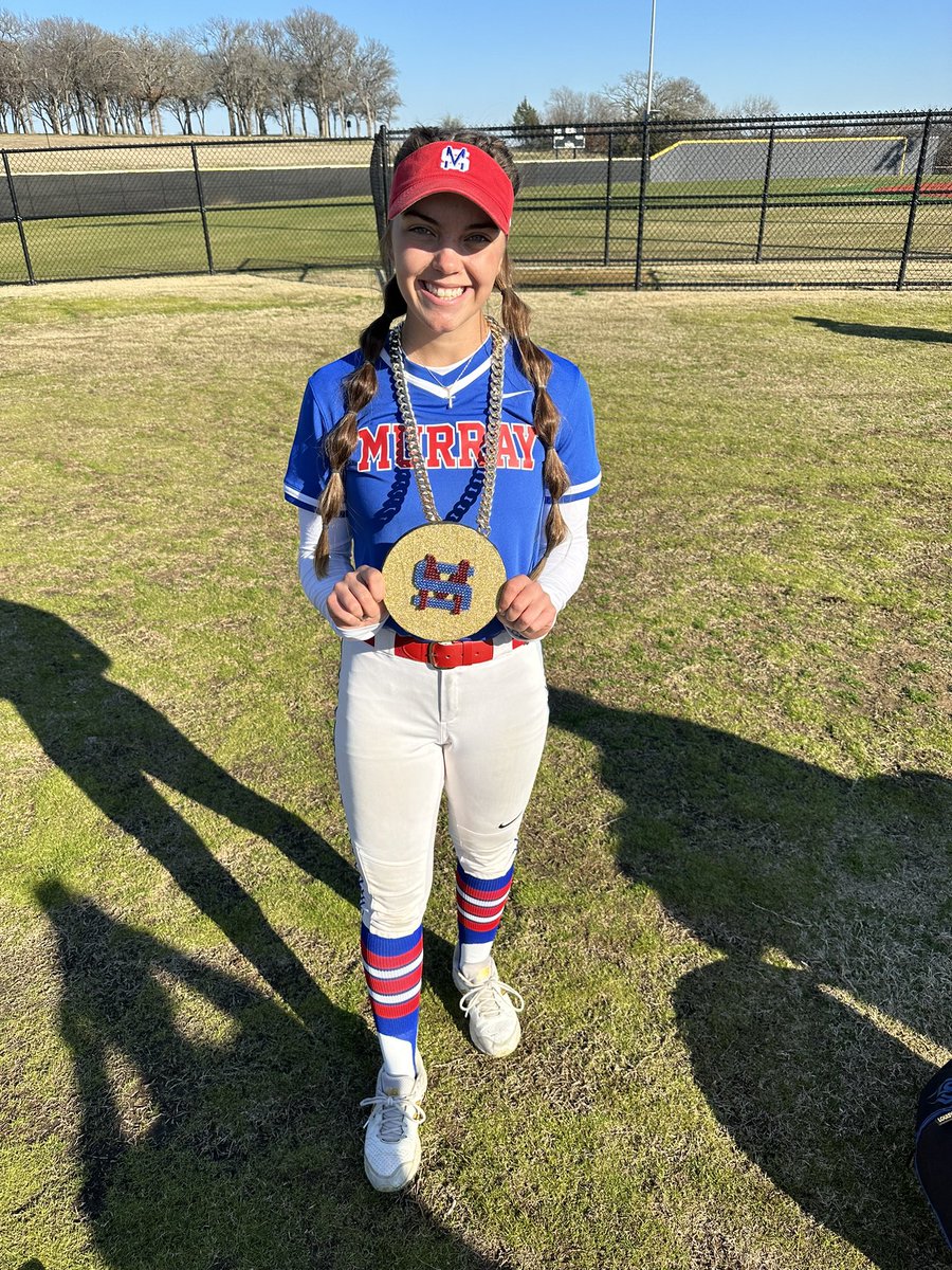 MSC_Softball's tweet photo. FINAL SCORES 
MSC 8 vs Dodge City 0 
MSC 9 vs Lamar State 3 
⛓️ CHAIN GANG ⛓️ 
Abby Beck, Chesnie Hewitt, Brylea Russell and Rayna Rock. https://t.co/mbhv62DFVy