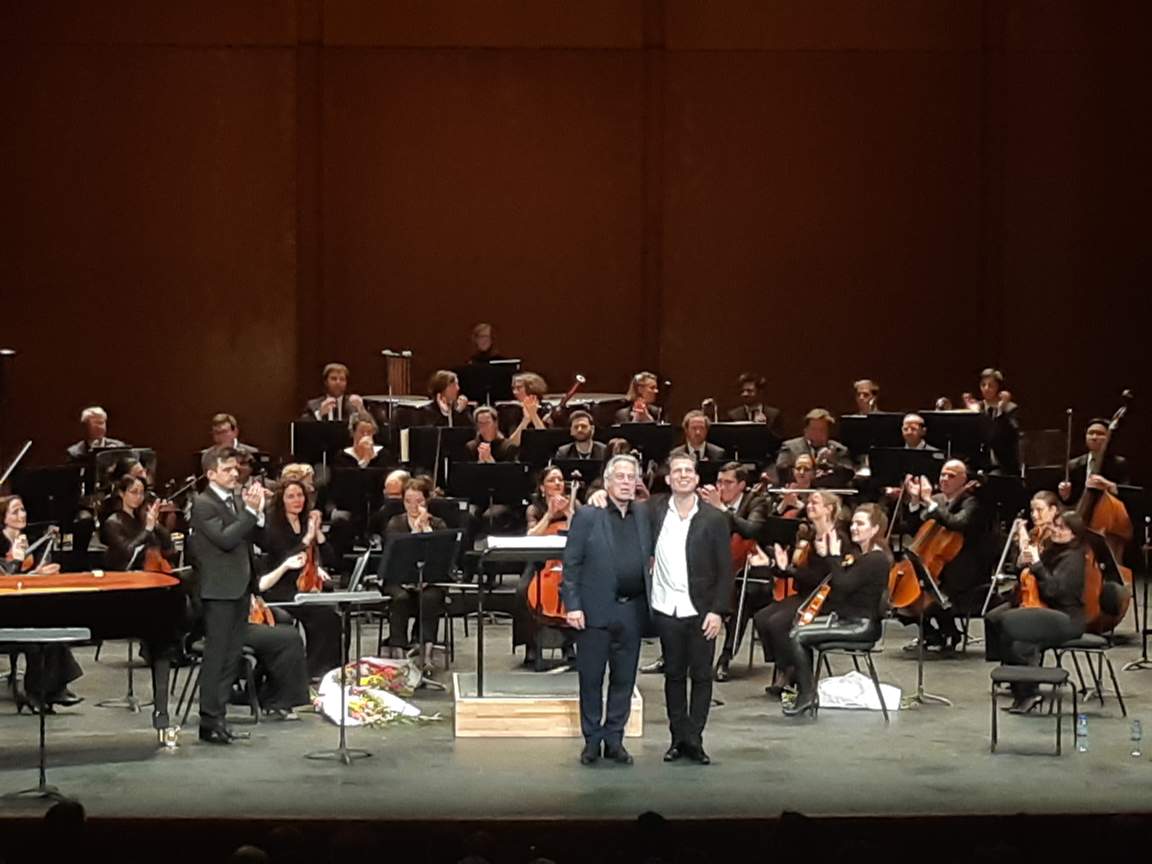 "Père et Fils" : très émouvant concert <a href="/orchambreparis/">Orchestre de chambre</a> avec les chanteurs poètes si inspirés, Christoph et Julian Prégardien, sous la direction de Harry Ogg et le piano de Danae Dörken @TCEOPERA #Schubert #Beethoven #SturmandDrang
Bravo et merci <a href="/NicolasDroin/">nicolas droin</a>. À bientôt !