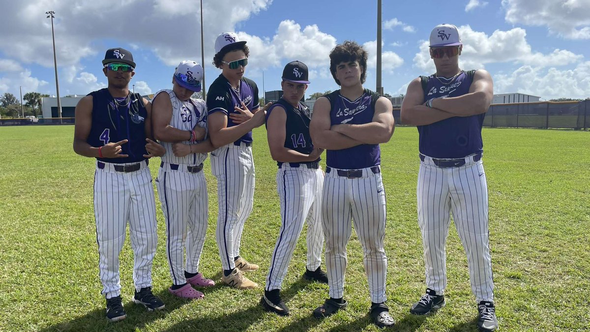 1stpitch_RMIII's tweet photo. Having some fun with the guys today @sweaglesbase 100 inning Fundraiser 💙🦅⚾️ https://t.co/UaFk2Lwdyz