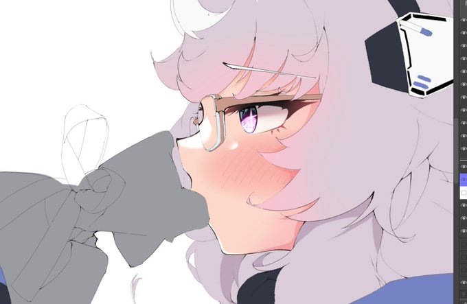 ウルちゃんの眼鏡描くの何だかんだ初めてかも 